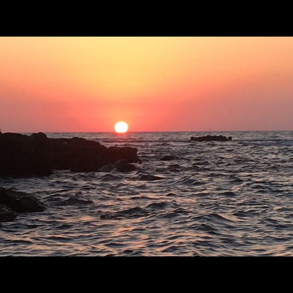 Meet the Posher - Picture 3 of 3